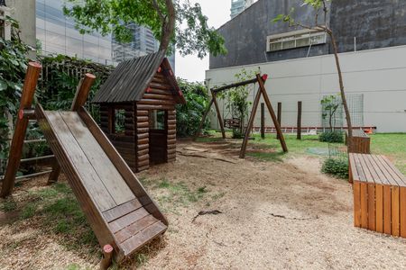 Apartamento à venda com 134m², 3 quartos e 2 vagas Apartamento à venda com 134m², 3 quartos e 2 vagasPlayground