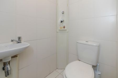 Apartamento à venda com 134m², 3 quartos e 2 vagas Apartamento à venda com 134m², 3 quartos e 2 vagasBanheiro de Serviço