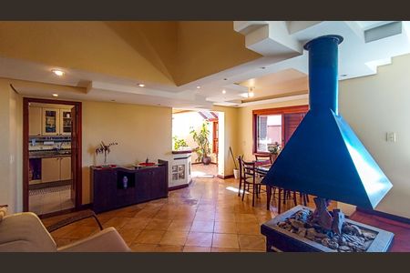 Casa de condomínio à venda com 379m², 4 quartos e 2 vagasSala 