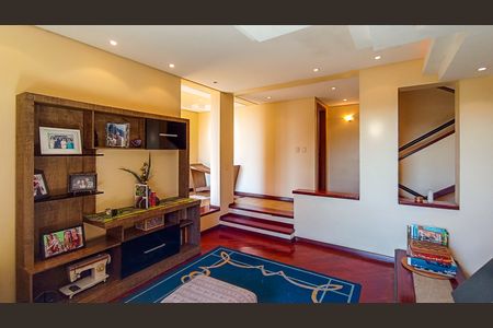 Casa de condomínio à venda com 379m², 4 quartos e 2 vagasSala 