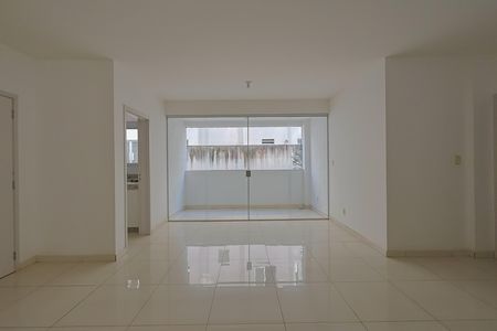 Apartamento à venda com 126m², 4 quartos e 3 vagas