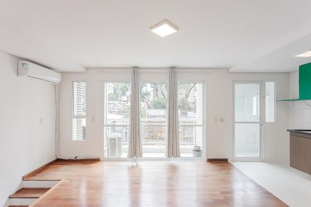 Sala de apartamento para alugar com 2 quartos, 71m² em Vila Madalena, São Paulo
