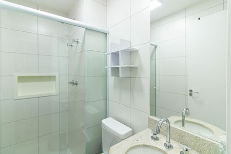 Apartamento para alugar com 65m², 2 quartos e 2 vagasBanheiro