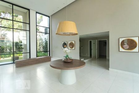 Apartamento para alugar com 65m², 2 quartos e 2 vagasHall social