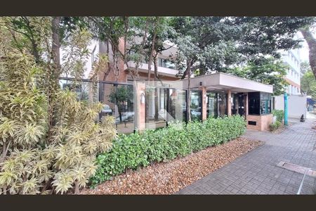 Apartamento para alugar com 65m², 2 quartos e 2 vagasFachada