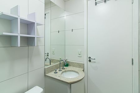 Apartamento para alugar com 65m², 2 quartos e 2 vagasBanheiro