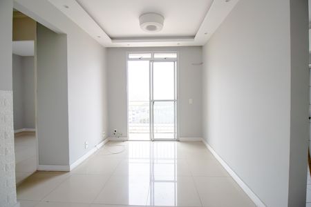 Sala de apartamento à venda com 2 quartos, 56m² em Vista Alegre, Rio de Janeiro