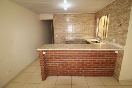Casa para alugar com 45m², 2 quartos e 1 vagaSala / Cozinha