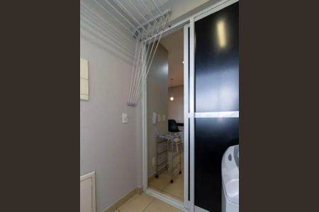 Apartamento para alugar com 80m², 3 quartos e 2 vagas Apartamento para alugar com 80m², 3 quartos e 2 vagasÁrea de serviço