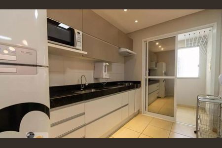 Cozinha de apartamento para alugar com 3 quartos, 80m² em Setor Bueno, Goiânia