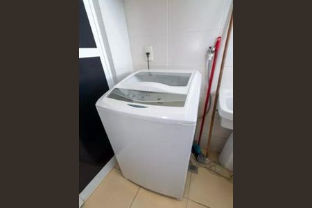 Apartamento para alugar com 80m², 3 quartos e 2 vagas Apartamento para alugar com 80m², 3 quartos e 2 vagasÁrea de serviço