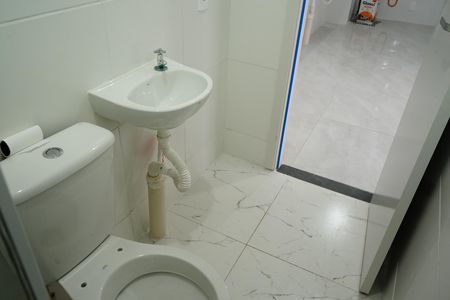 Apartamento para alugar com 33m², 2 quartos e sem vagaBanheiro