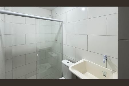 Banheiro de apartamento para alugar com 2 quartos, 50m² em Recreio dos Bandeirantes, Rio de Janeiro