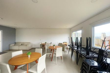 Apartamento para alugar com 46m², 2 quartos e 1 vagaÁrea comum - Salão de festas