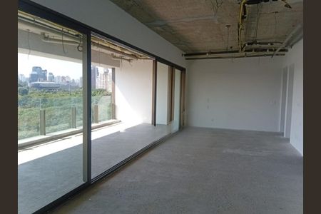 Apartamento à venda com 3 quartos, 240m² em Moema, São Paulo