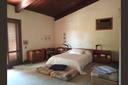 Foto 17 de casa de condomínio à venda com 3 quartos, 400m² em Alphaville Residencial Um, Barueri