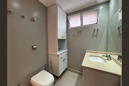 Apartamento para alugar com 98m², 3 quartos e 1 vaga Apartamento para alugar com 98m², 3 quartos e 1 vagaBanheiro