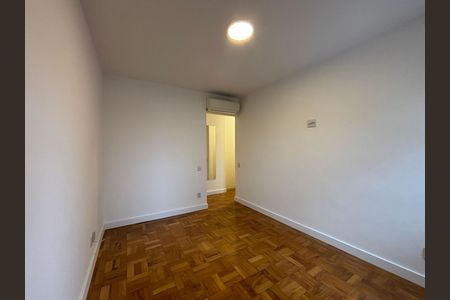 Apartamento para alugar com 98m², 3 quartos e 1 vaga Apartamento para alugar com 98m², 3 quartos e 1 vagaSuíte