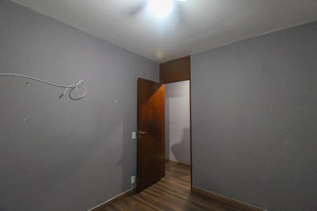 Quarto 2 de apartamento para alugar com 3 quartos, 64m² em Vila Ivone, São Paulo