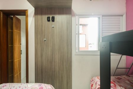 Casa de condomínio à venda com 60m², 2 quartos e 1 vagaSuíte 1