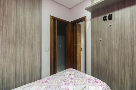 Casa de condomínio à venda com 60m², 2 quartos e 1 vagaSuíte 1