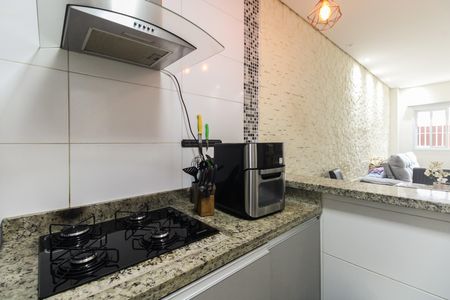 Casa de condomínio à venda com 60m², 2 quartos e 1 vagaCozinha 