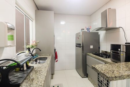 Casa de condomínio à venda com 60m², 2 quartos e 1 vagaCozinha 