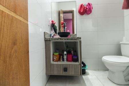 Casa de condomínio à venda com 60m², 2 quartos e 1 vagaBanheiro Suíte 1