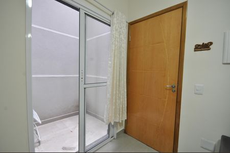 Sala de apartamento para alugar com 2 quartos, 46m² em Parque Vitoria, São Paulo