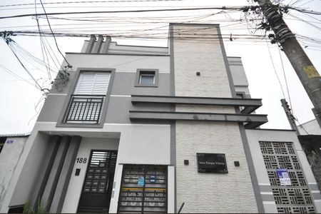 Fachada de apartamento para alugar com 2 quartos, 46m² em Parque Vitoria, São Paulo