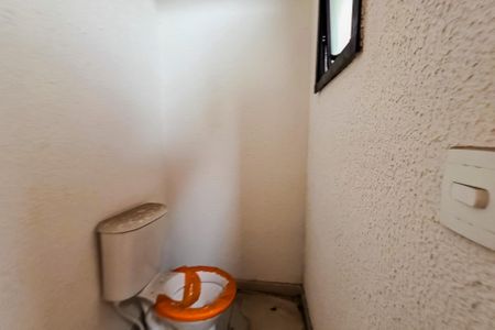 Apartamento à venda com 104m², 2 quartos e 1 vaga Apartamento à venda com 104m², 2 quartos e 1 vagaLavabo