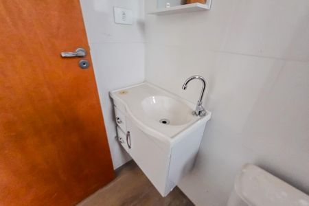 Apartamento à venda com 104m², 2 quartos e 1 vaga Apartamento à venda com 104m², 2 quartos e 1 vagaBanheiro