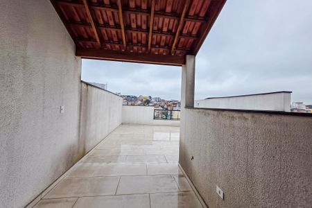 Apartamento à venda com 104m², 2 quartos e 1 vaga Apartamento à venda com 104m², 2 quartos e 1 vagaCobertura