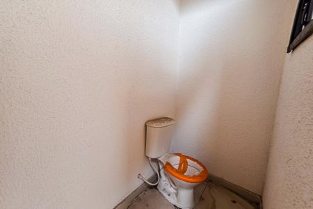 Apartamento à venda com 104m², 2 quartos e 1 vaga Apartamento à venda com 104m², 2 quartos e 1 vagaLavabo