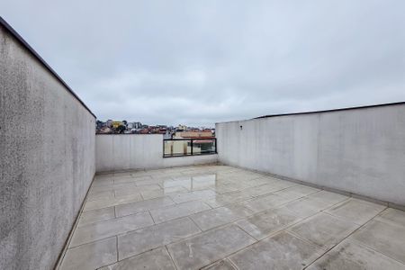 Apartamento à venda com 104m², 2 quartos e 1 vaga Apartamento à venda com 104m², 2 quartos e 1 vagaCobertura