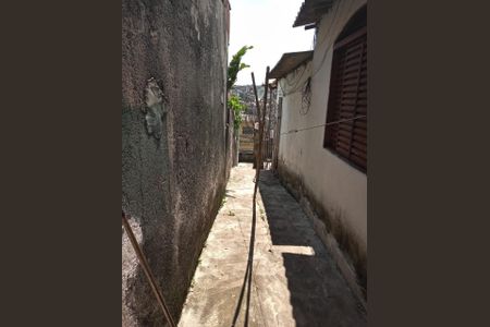 AREA EXTERNA de casa à venda com 1 quarto, 125m² em Padroeira, Osasco