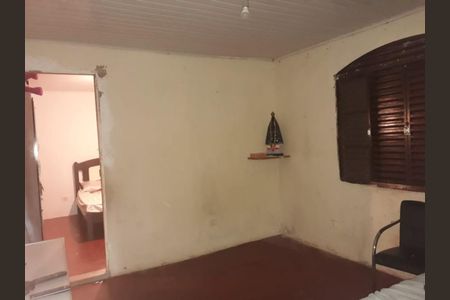 DORMITORIO de casa à venda com 1 quarto, 125m² em Padroeira, Osasco