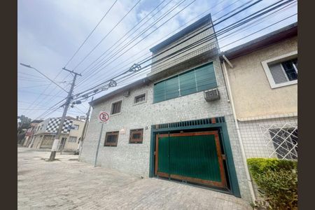 Casa para alugar com 130m², 3 quartos e 2 vagas Casa para alugar com 130m², 3 quartos e 2 vagasFoto 02