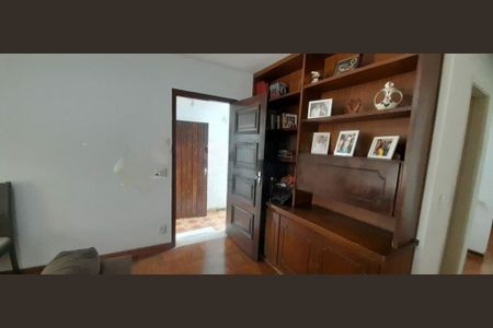 Casa à venda com 3 quartos, 174m² em Parque Jabaquara, São Paulo