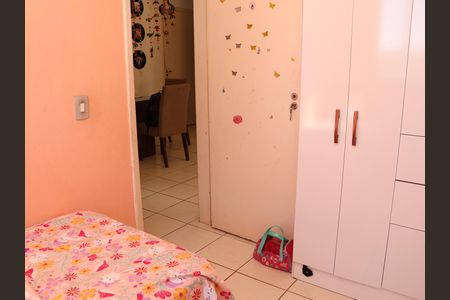 Quarto 1 de apartamento para alugar com 2 quartos, 50m² em Jardim Maria Inês, Aparecida de Goiânia