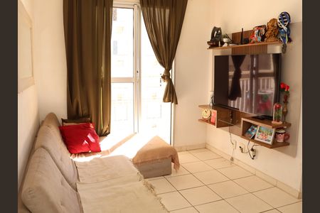 Sala de apartamento para alugar com 2 quartos, 50m² em Jardim Maria Inês, Aparecida de Goiânia