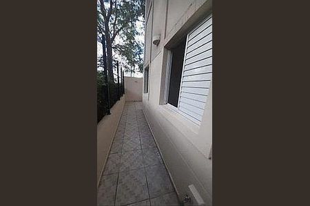 Apartamento à venda com 3 quartos, 60m² em Jardim Cocaia, Guarulhos