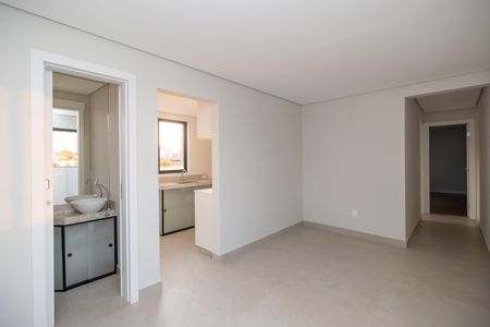 Sala de apartamento à venda com 2 quartos, 87m² em Sagrada Família, Belo Horizonte