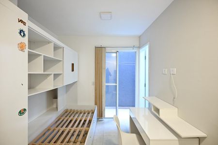Sala de kitnet/studio para alugar com 1 quarto, 25m² em Jardim Peri Peri, São Paulo