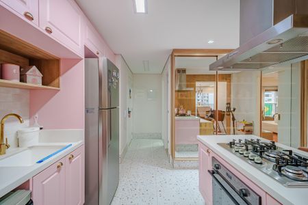 Cozinha de apartamento à venda com 4 quartos, 154m² em Butantã, São Paulo