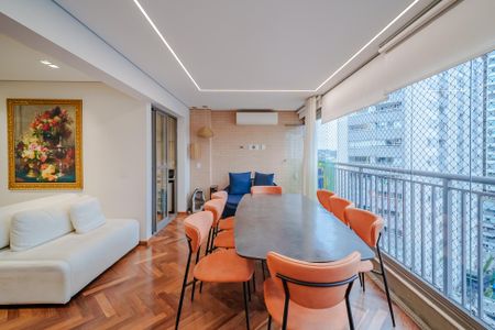 Varanda de apartamento à venda com 4 quartos, 154m² em Butantã, São Paulo