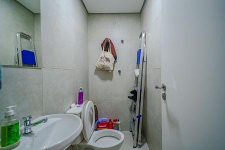 Apartamento à venda com 154m², 4 quartos e 2 vagas Apartamento à venda com 154m², 4 quartos e 2 vagasBanheiro 4