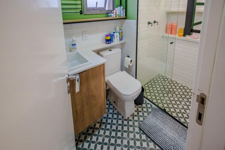 Apartamento à venda com 154m², 4 quartos e 2 vagas Apartamento à venda com 154m², 4 quartos e 2 vagasBanheiro da Suíte 3