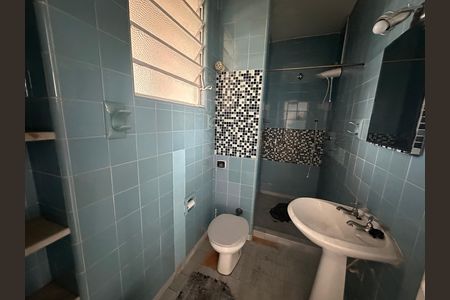 Banheiro de apartamento para alugar com 1 quarto, 78m² em Centro, São Vicente