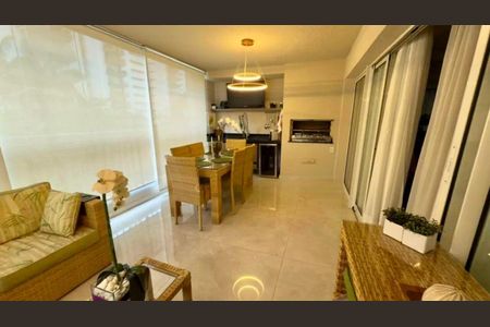 Apartamento à venda com 4 quartos, 210m² em Moema, São Paulo